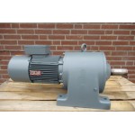 63 RPM 3 KW Asmaat 50 mm. Used.